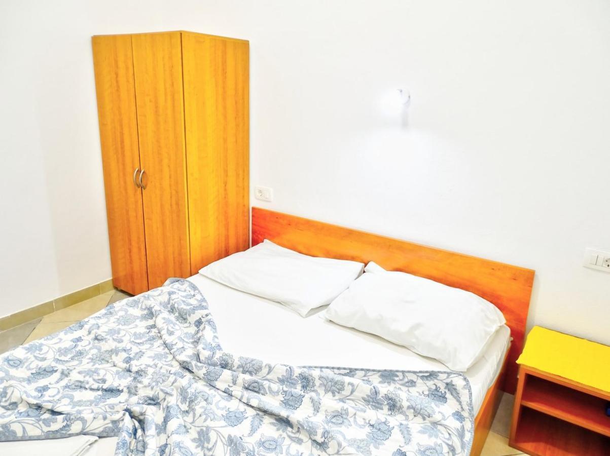 Apartments Zoka วีร์ ภายนอก รูปภาพ