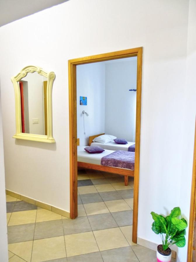 Apartments Zoka วีร์ ภายนอก รูปภาพ